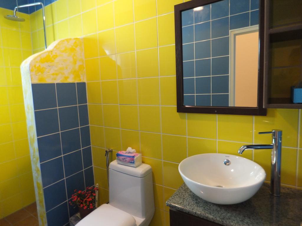 Nanwan Xing Zhan包棟 B&B Longshui Стая снимка