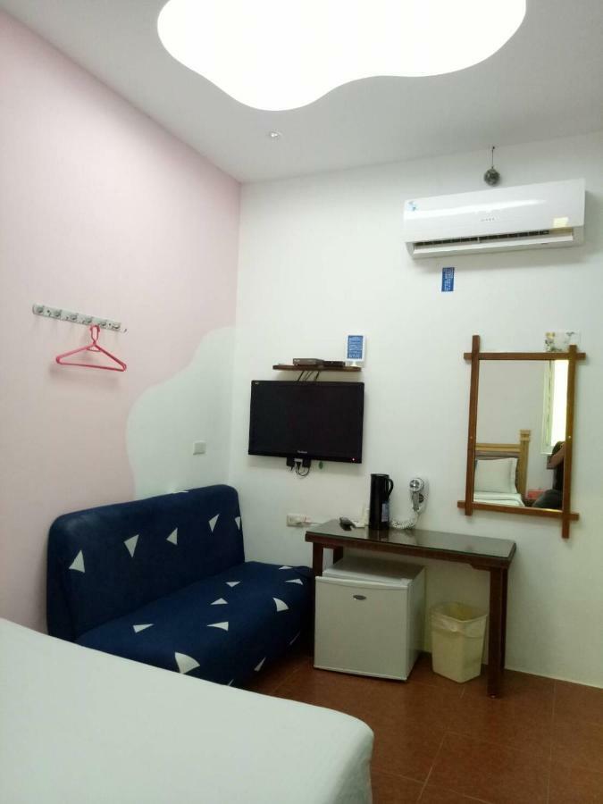 Nanwan Xing Zhan包棟 B&B Longshui Екстериор снимка